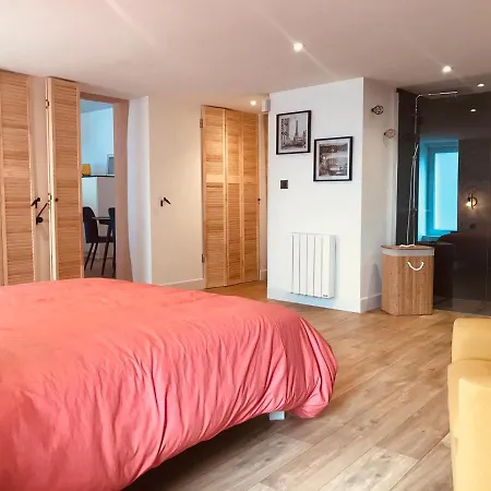 Le Salon De L'isle Ferienhaus