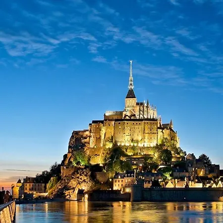 Le Salon De L'isle *