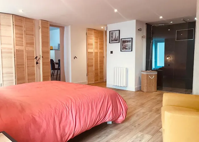 Le Salon De L'isle Ferienhaus